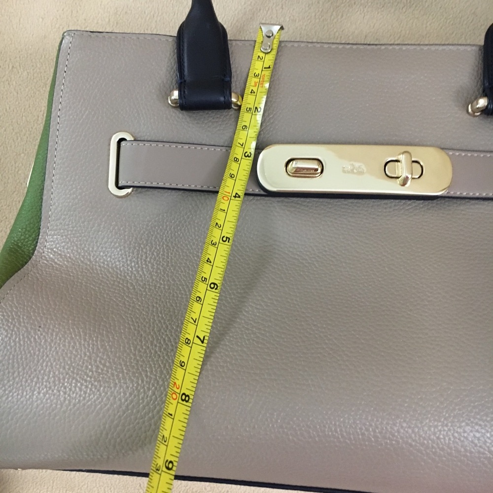 Coach Purse - Picture 5 of 10